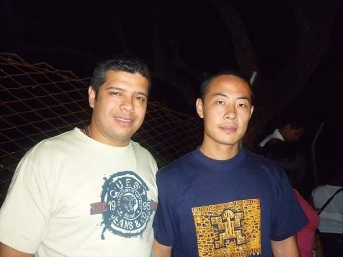 Harold González Paz junto al maestro chino Shi Yan Fang